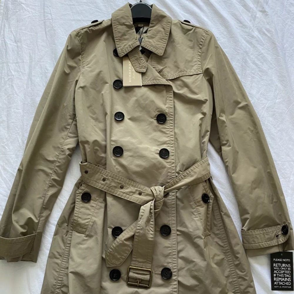 NWT BURBERRY Balmoral Trench Coat Jacket  US 10 Medium Sisal Khaki Beige